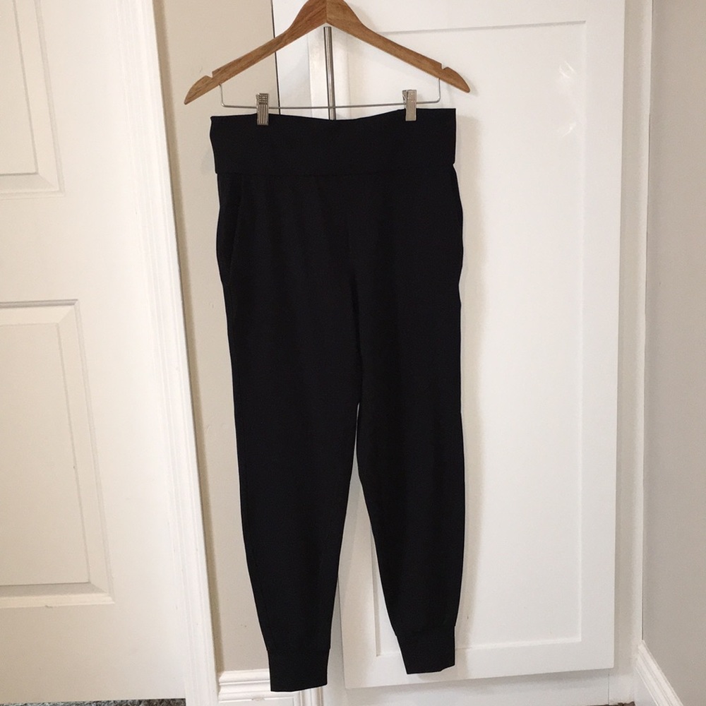 Yogalicious Joggers Sz Medium
